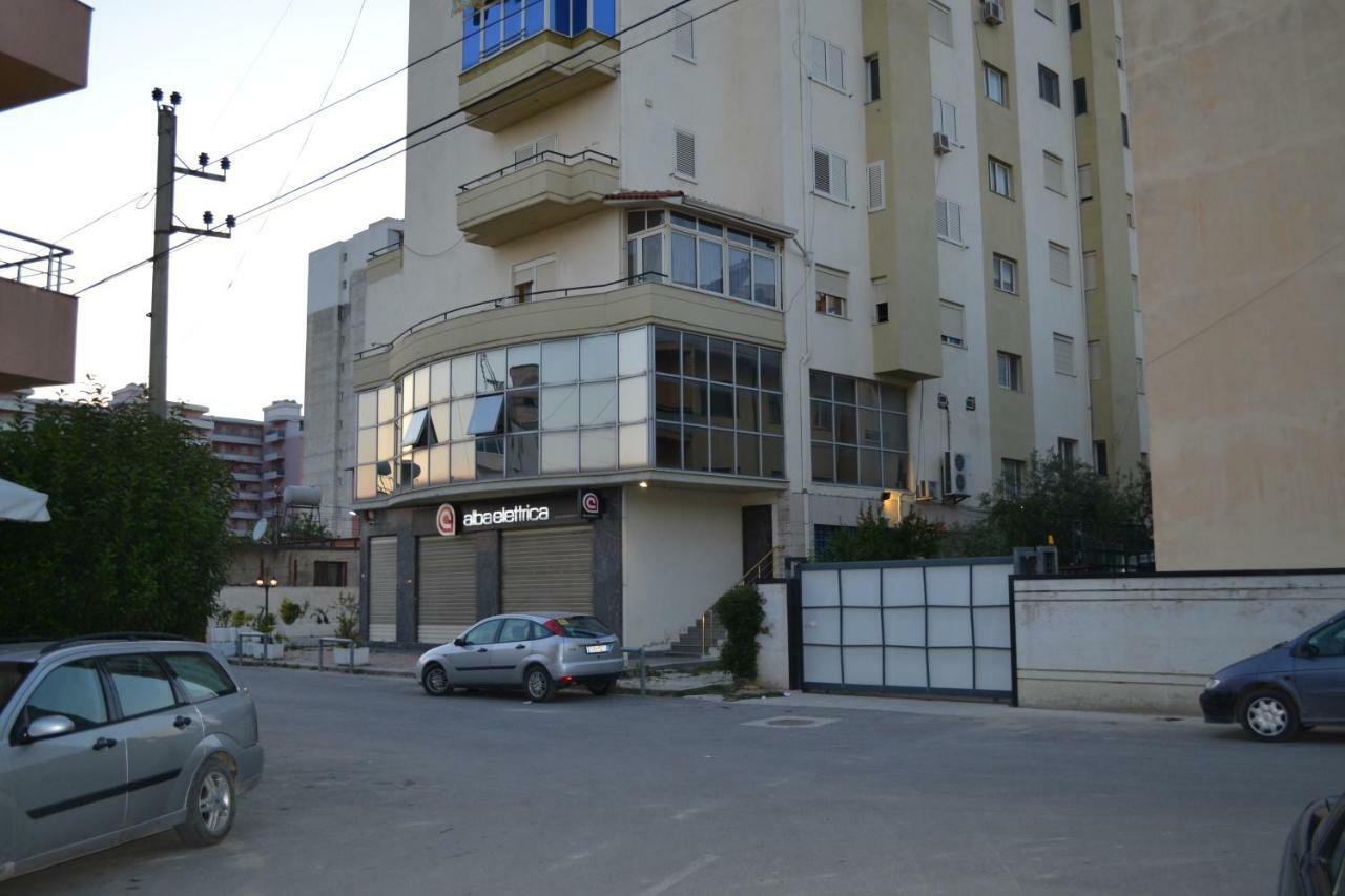 Penthouse 4 Bedrooms Apartment Vlorë Exterior foto